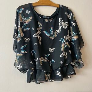 Frankie & Missy Women’s Butterfly Black Short Sleeve Top